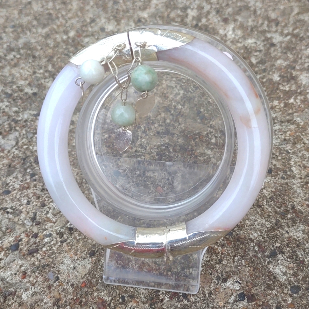 Jadeite Bangle